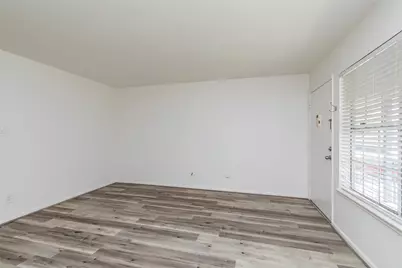2350 Bering Drive #106, Houston, TX 77057 - Photo 5