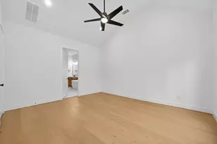 9722 Dani Lake Dr, Tomball, TX 77375 - Photo 9