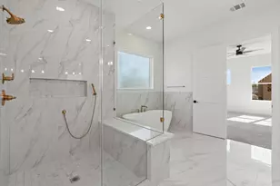 1103 E 37th St, Houston, TX 77022 - Photo 35