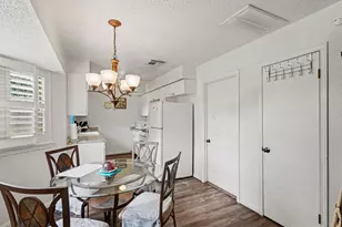 11411 Marrs Dr, Houston, TX 77065 - Photo 9