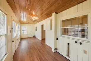 810 Main St, Hempstead, TX 77445 - Photo 23