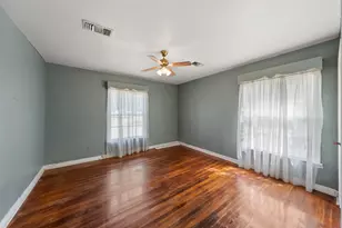 810 Main St, Hempstead, TX 77445 - Photo 23