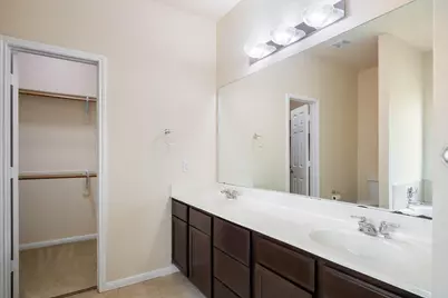 5215 Espuela Lane, Baytown, TX 77521 - Photo 11