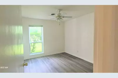 5455 Kuldell Drive, Houston, TX 77096 - Photo 7