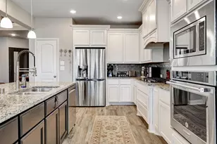 103 Birch Canoe Dr, Tomball, TX 77375 - Photo 17