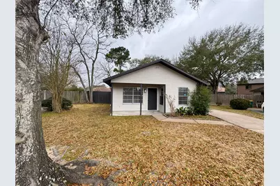 918 Bolton Court, Tomball, TX 77375 - Photo 3