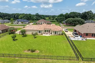 230 Lawrence Marshall Dr, Hempstead, TX 77445 - Photo 35