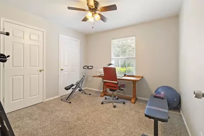 11095 Royal Forest Drive, Conroe, TX 77303 - Photo 15