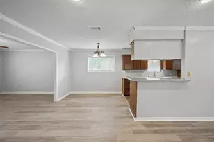 592 Florida Park, Conroe, TX 77302 - Photo 9