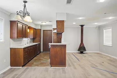 592 Florida Park, Conroe, TX 77302 - Photo 11