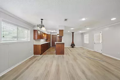 592 Florida Park, Conroe, TX 77302 - Photo 13