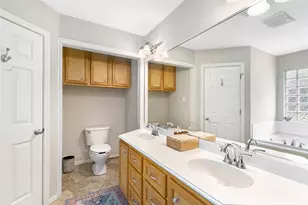 210 Regal Ln, Liberty, TX 77575 - Photo 33