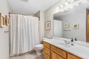 210 Regal Ln, Liberty, TX 77575 - Photo 35