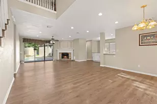 4134 Lakepointe Forest Dr, Seabrook, TX 77586 - Photo 5