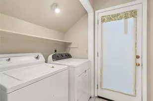 4134 Lakepointe Forest Dr, Seabrook, TX 77586 - Photo 13