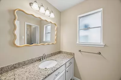 20 Edgewood Forest Court, The Woodlands, TX 77381 - Photo 19