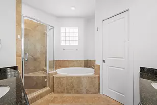 2413 Ralph St, Houston, TX 77006 - Photo 15