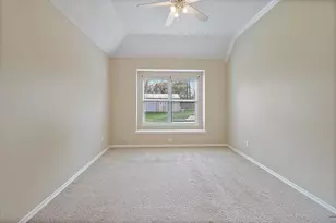 10 Hickory Ln, Dayton, TX 77535 - Photo 19