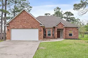 10 Hickory Ln, Dayton, TX 77535 - Photo 1