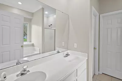 10 Hickory Lane, Dayton, TX 77535 - Photo 15