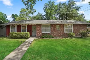9802 Cedardale Dr, Houston, TX 77055 - Photo 1