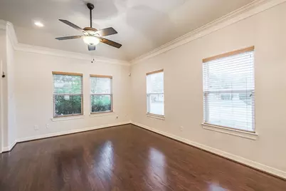 3521 Clearview Circle, Houston, TX 77025 - Photo 15