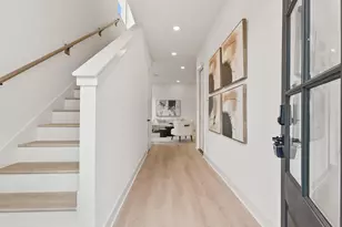 243 Rebecca St, Houston, TX 77022 - Photo 5