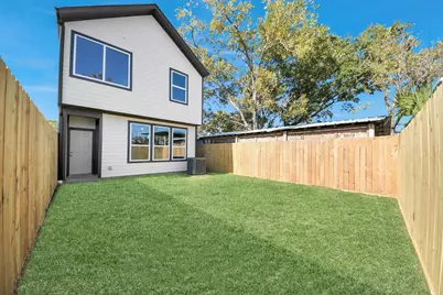 5722 Horton Street, Houston, TX 77026 - Photo 27