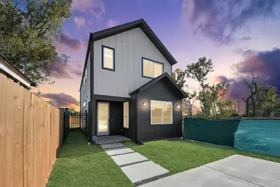 5722 Horton Street, Houston, TX 77026 - Photo 1