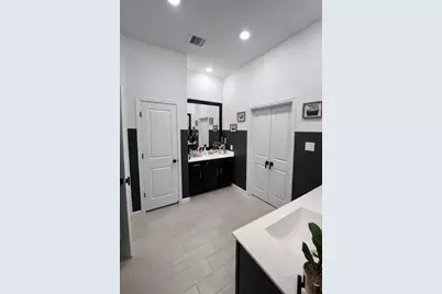 4334 Redford Valley Road, Rosharon, TX 77583 - Photo 15