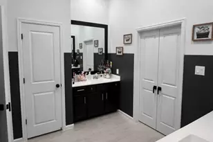 4334 Redford Valley Rd, Rosharon, TX 77583 - Photo 15