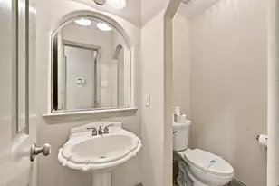 4427 Shady River, Missouri City, TX 77459 - Photo 17
