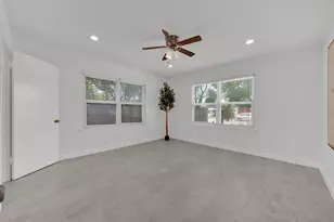 2610 W Holcombe Blvd, Houston, TX 77025 - Photo 23