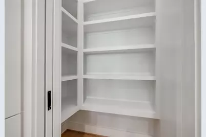 1634 Castle Court, Houston, TX 77006 - Photo 15