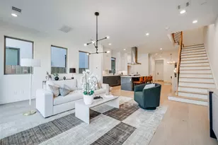 1634 Castle Ct, Houston, TX 77006 - Photo 19