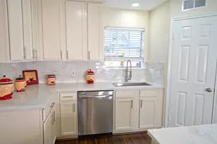 11822 Hillbrook Dr, Houston, TX 77070 - Photo 9