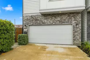 1309 Noble St, Houston, TX 77009 - Photo 27