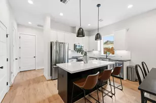 1309 Noble St, Houston, TX 77009 - Photo 7