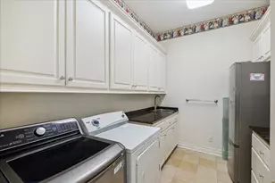 38 Scotsmoor Ct, Sugar Land, TX 77479 - Photo 17