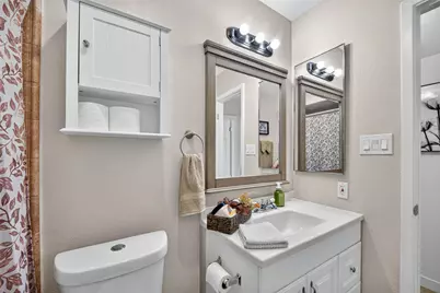 6401 Deihl Road #301, Houston, TX 77092 - Photo 17