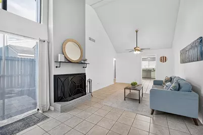 6401 Deihl Road #301, Houston, TX 77092 - Photo 5