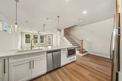 3424 Elser Street, Houston, TX 77009 - Photo 9