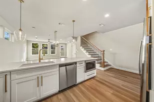 3424 Elser St, Houston, TX 77009 - Photo 9