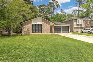 23 Summer Crest Cir, The Woodlands, TX 77381 - Photo 3