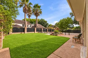 4310 Masters Dr, League City, TX 77573 - Photo 31