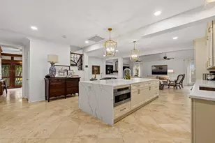 4310 Masters Dr, League City, TX 77573 - Photo 7