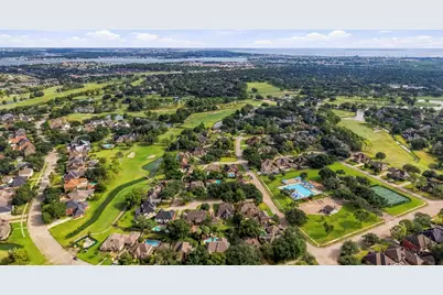 4310 Masters Drive, League City, TX 77573 - Photo 39