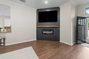 118 N Urbanec St, East Bernard, TX 77435 - Photo 9