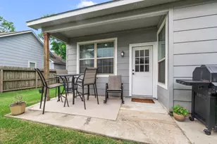 118 N Urbanec St, East Bernard, TX 77435 - Photo 25