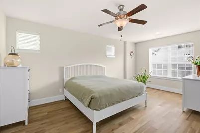 1415 Devonshire Manor Lane, Houston, TX 77055 - Photo 29